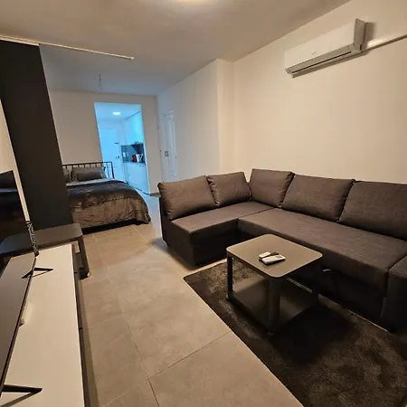 1 Minute Walking From Playa Del Cura Apartment Torrevieja